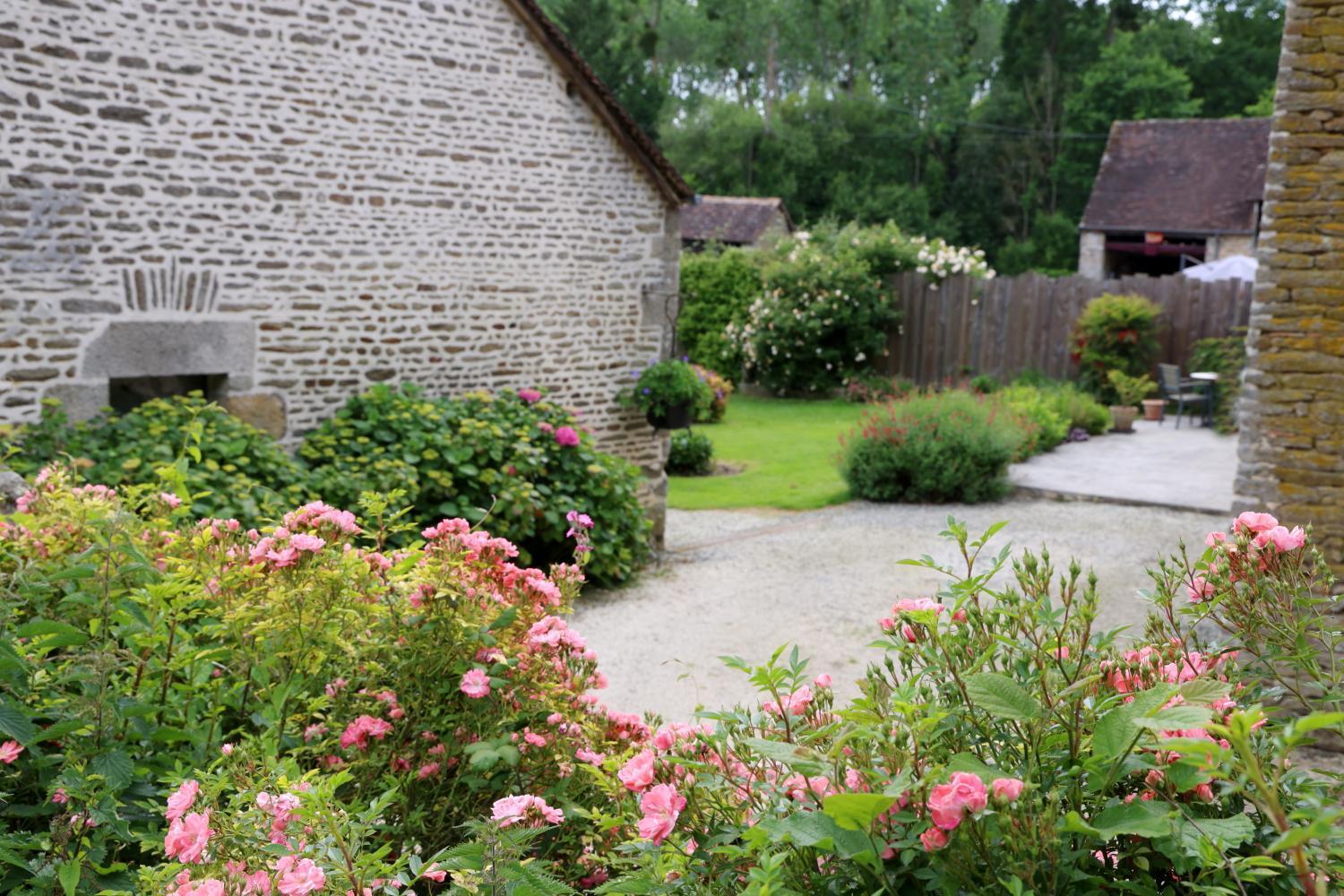 Chambre D'Hote Courtoux Saint-Denis-sur-Sarthon Luaran gambar