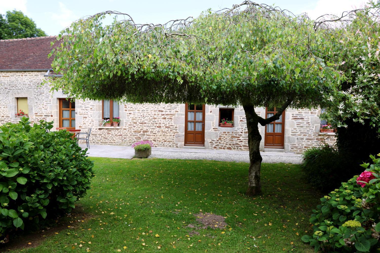 Chambre D'Hote Courtoux Saint-Denis-sur-Sarthon Luaran gambar